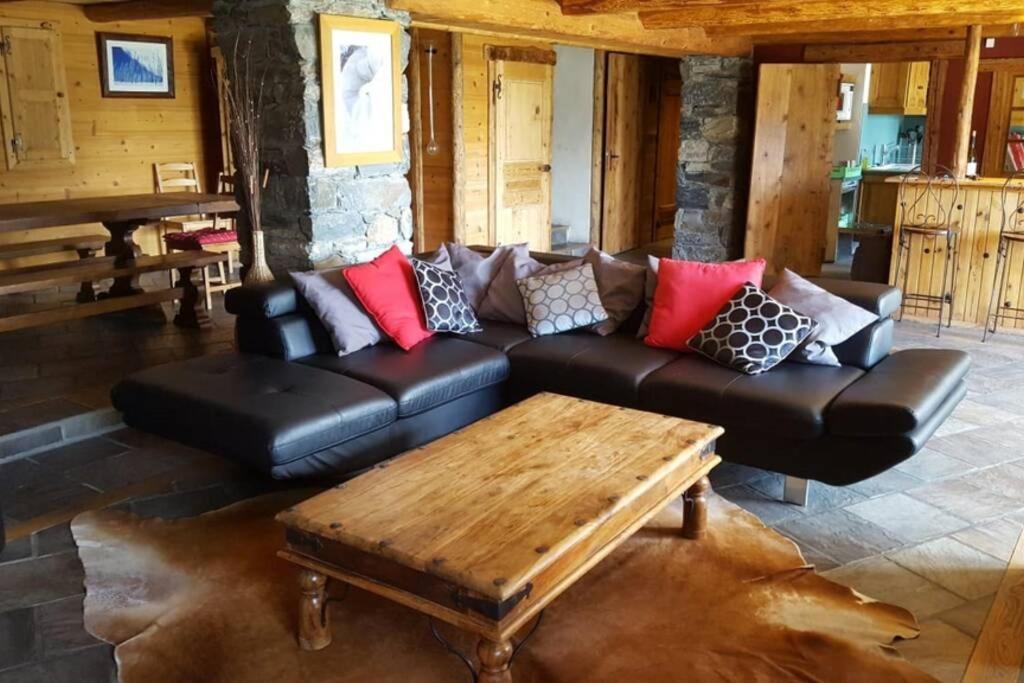 Paisible Chalet Montagne Avec Option Jacuzzi Séez Exterior foto